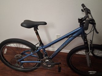 Giant like new 150.00