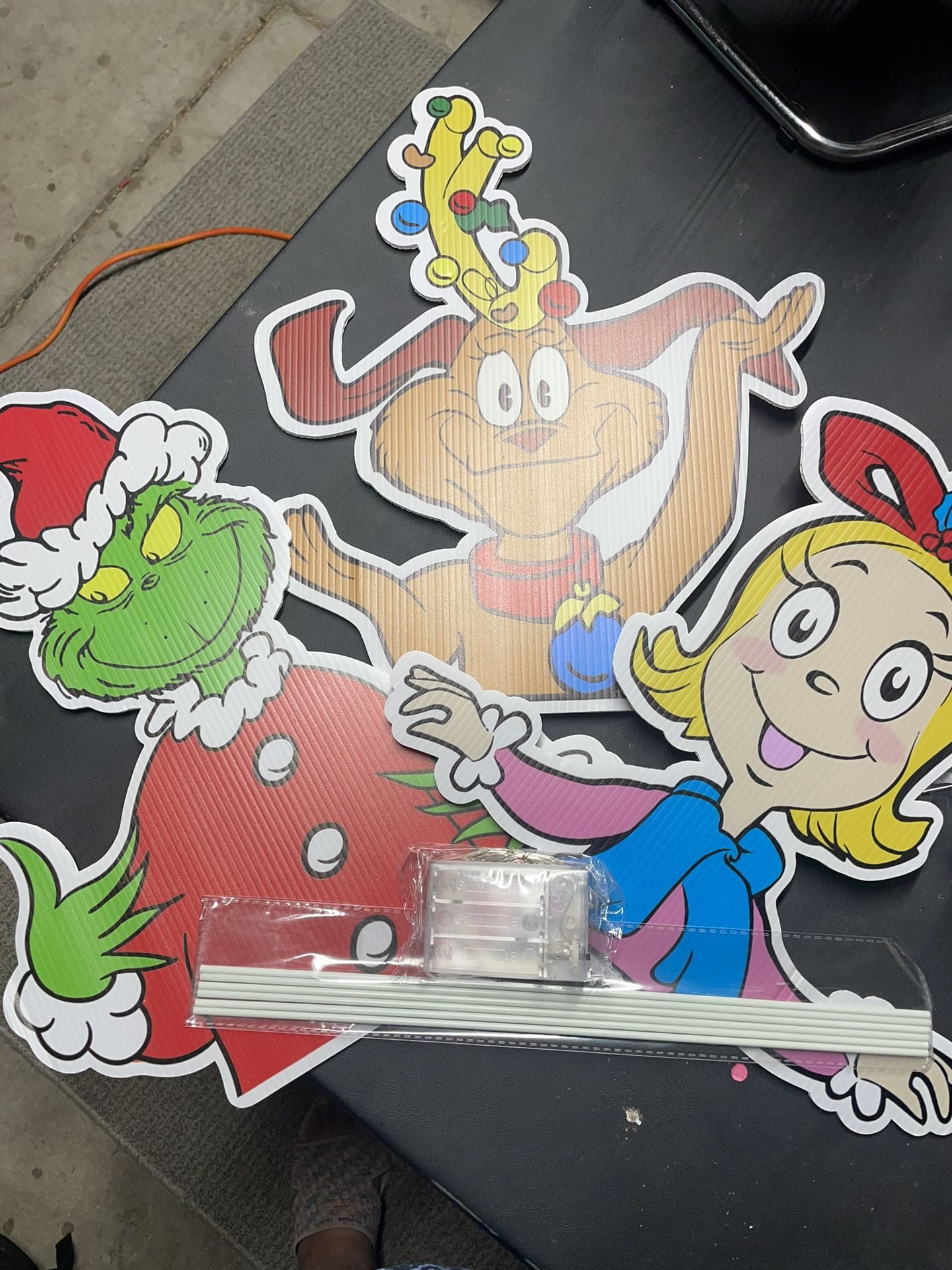 Grinch Decor