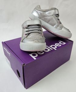 Pediped Dani Flex Silver Shimmer US 9-9.5, EU 26 Toddler Girls Sneakers Shoe Box