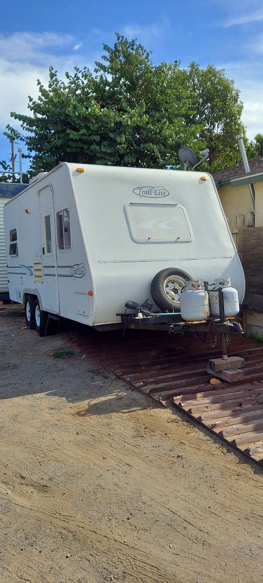 2000 Trail Lite X Series