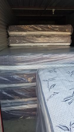 BRAND NEW KING MATTRESS SET