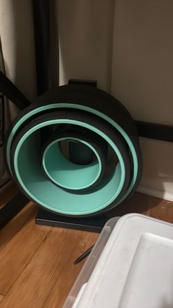 Chirp Wheel Rack with three wheels
