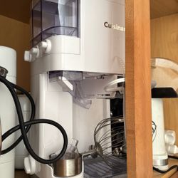 Brand New Cuisinart Soft Serve Ice Cream Maker