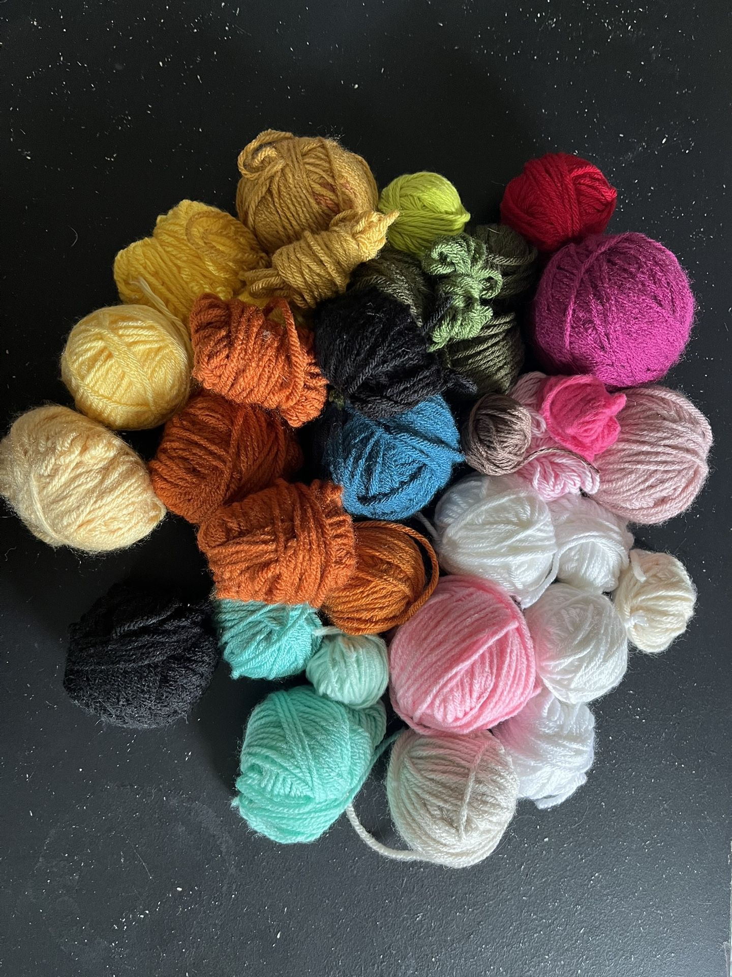 Scrap Yarn Lot