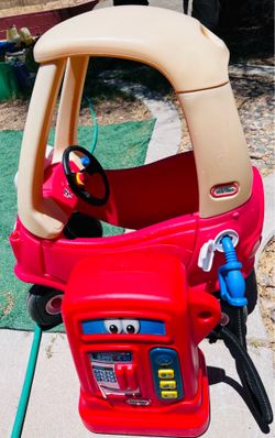 Little Tikes Cozy Coupe with Gas ⛽️ Pump