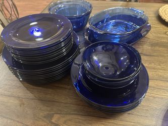 Glass  blue dishes