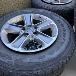 Tires/Rim Set - Jeep Size 255/70R18