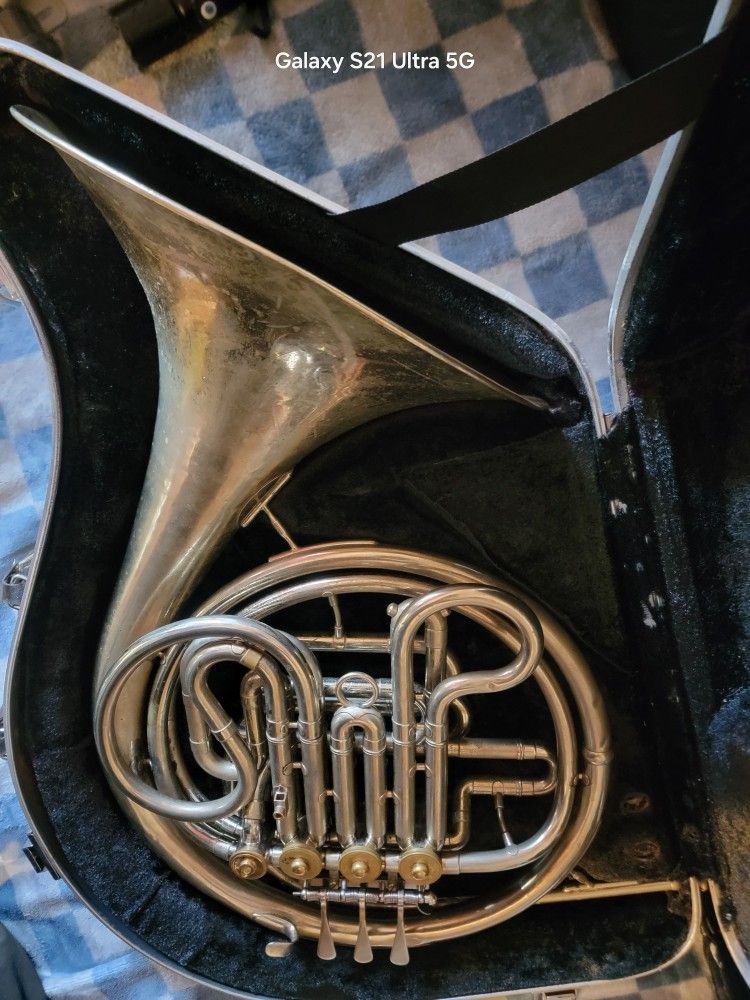 Double French Horn