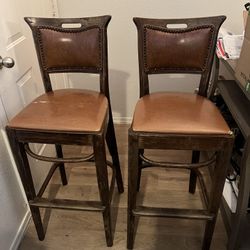 Bar Stools 