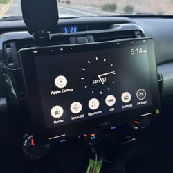 Sony XAV - 9500ES Plug N’ Play Bundle 10’-24’ 4Runner