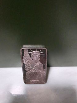 Vintage 1 OZ Silver Art Bar