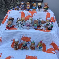 23 Bronson Collectibles Genuine porcelain bisque Bears 