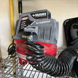 Huskey Round Small Portsble Air Compressor 