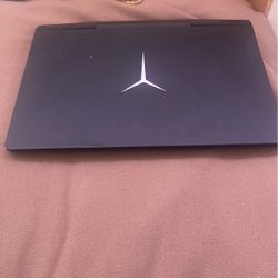 gaming laptop 