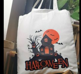 Personalized tote bags
