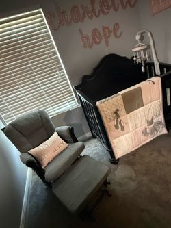 Crib set