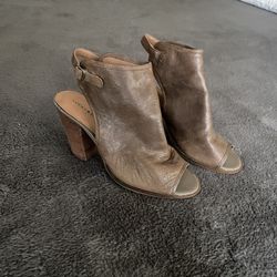 Lucky Brand Shoes
