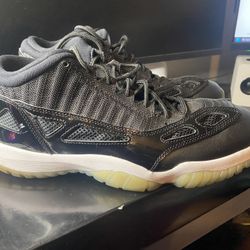 Jordan Retro 11 Low IE Space Jam Size 10.5