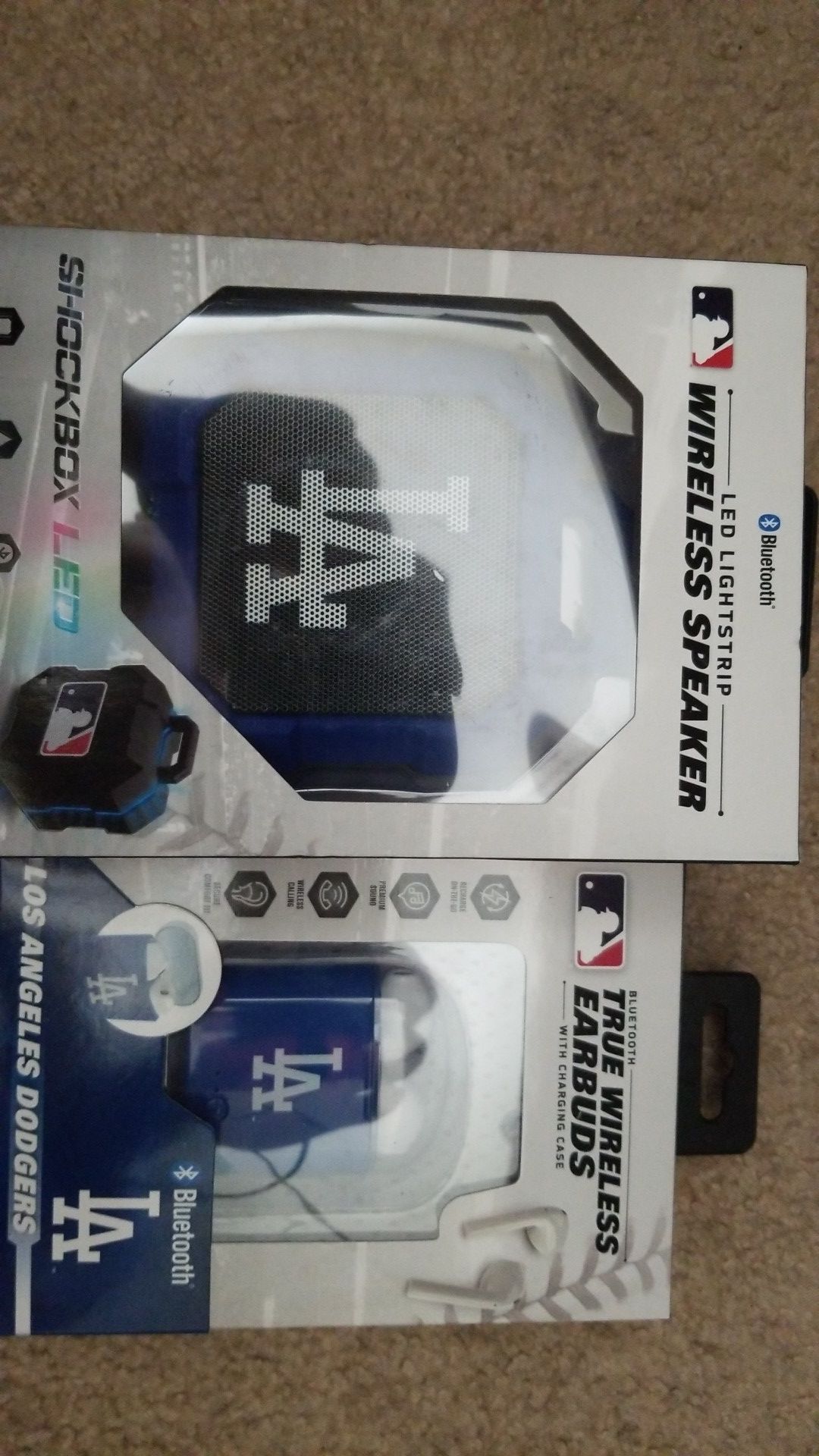Dodgers wireless speaker and wireless earbuds