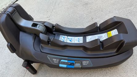 Nuna Pipa Car Seat RELX Base