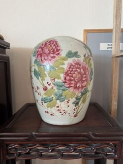 chinese jar