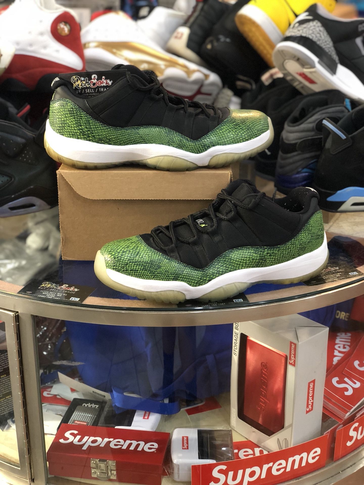 Green Snakeskin 11 Lows size 11