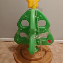Step 2 Christmas Tree