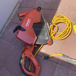Hilti Dch300-x Concrete Cutter Saw 