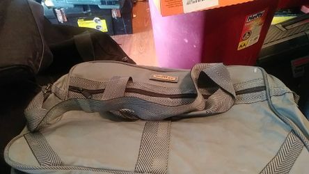 MEDIUM TOTE BAG IN GOOD CONDITION