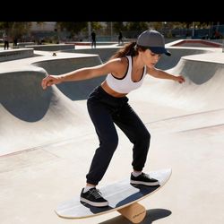 Balancing board. Versatile training tool