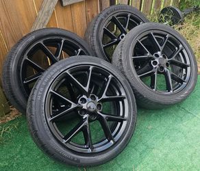19" Wheels (5x114.3)