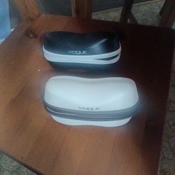 2 Vogue Sunglasses Cases Unisex