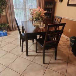 Wood Dinning Table Set