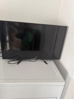 Westinghouse 32 in HD Smart Tv