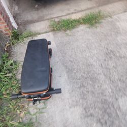 Weight Bench, Foldable With Preacher Curl Attachment