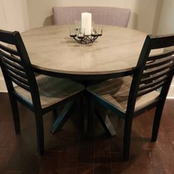 Table With 2 Chairs 