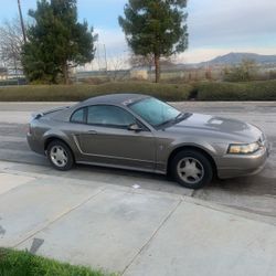 2001 Ford Mustang