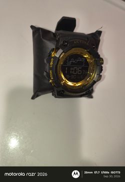 Men's sports watch