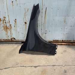 2016-2017-2018- 2019 2020 2021 Mercedes Benz GLC Right Fender OEM 