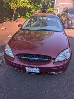 2003 Ford Taurus