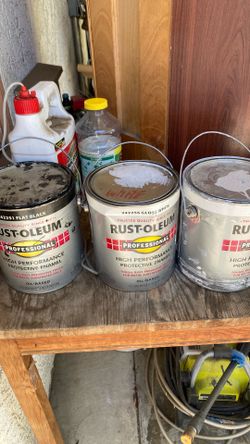 oil based paint black or white—new
