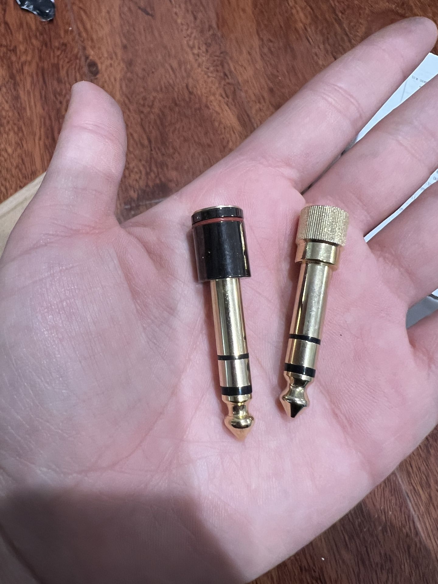 35mm Male to 3.5mm Female Stereo A-dio Adapter 1/4 inch pl;/UG to 1/8 inch Jack A-dio Headphone Converter Connector(2Pcs)
