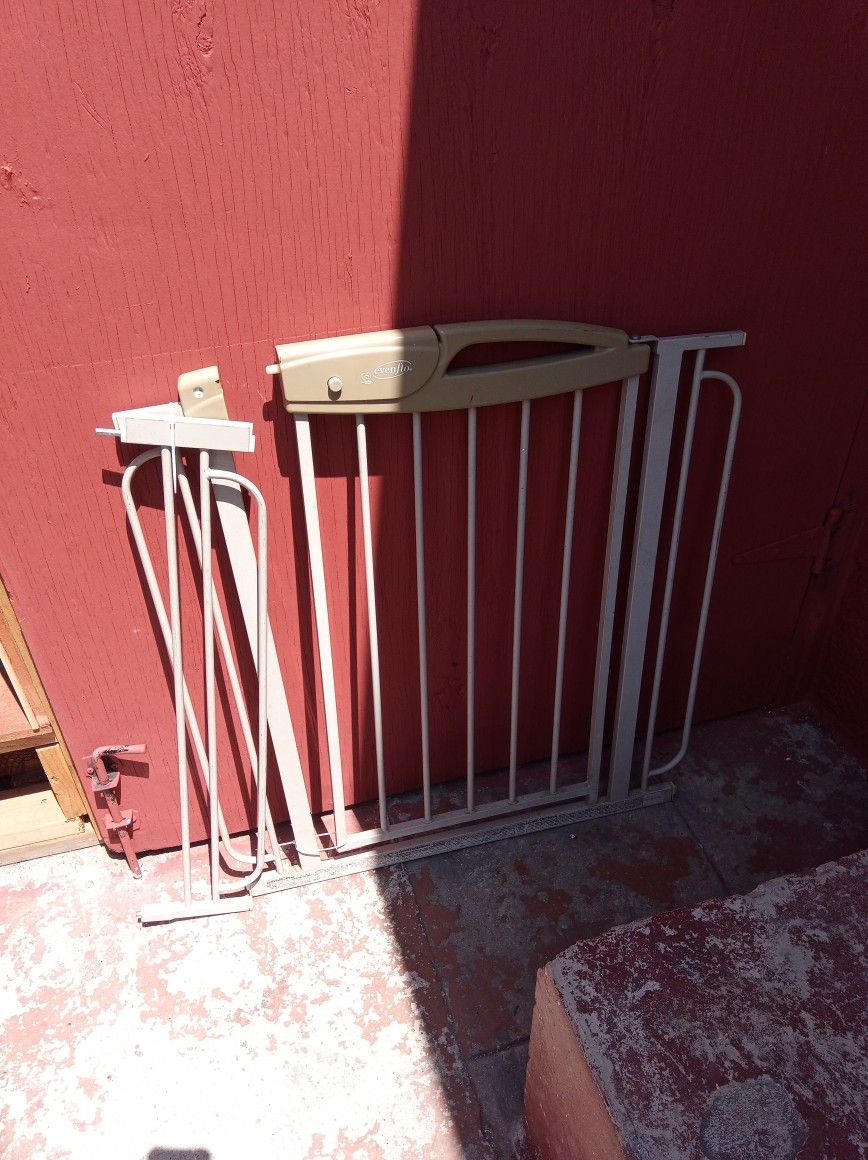 Barrier Protection Gate