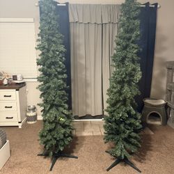7 Ft Pencil Tree Set 