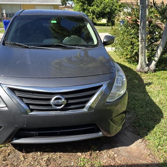 2018 Nissan Versa