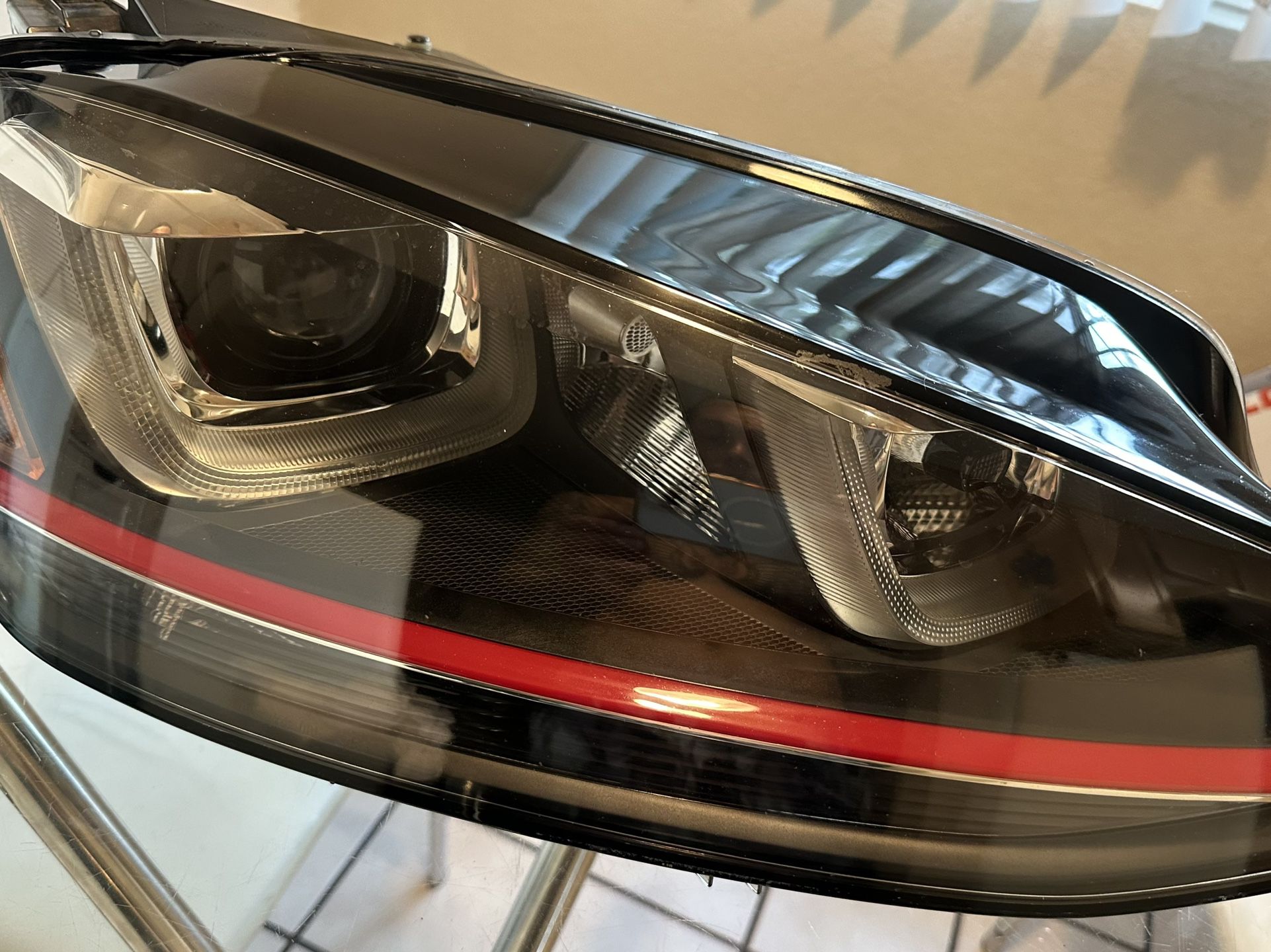 2015-2017 Volkswagen GTI Right Passenger Xenon HID Headlight OEM 