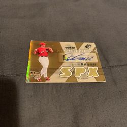 RARE! Baseball signed card
