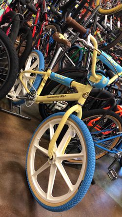 SE Bike x Tyler The Creator GOLF So Cal Flyer 24” for Sale in Katy, TX -  OfferUp