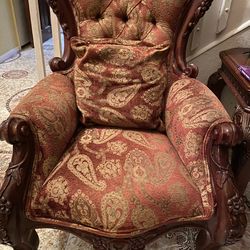 VintageAccent Couch