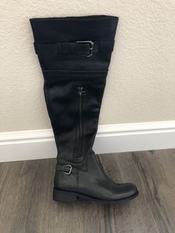 Brand new leather thigh-high boots Steven by Steve Madden Size 5.5